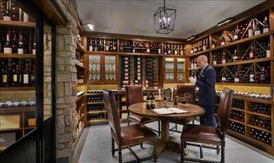 The Bar At Deer Path Inn