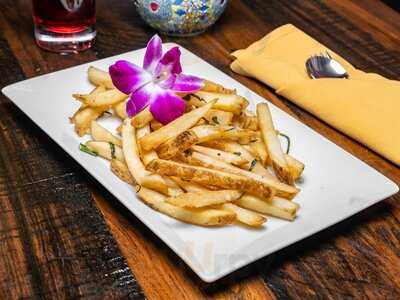 Orchid 7 Fusion Bar & Grill Restaurant