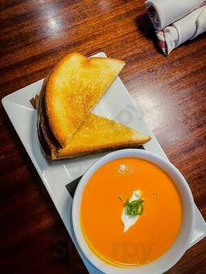 5 Points Diner & Bar - Photo 7