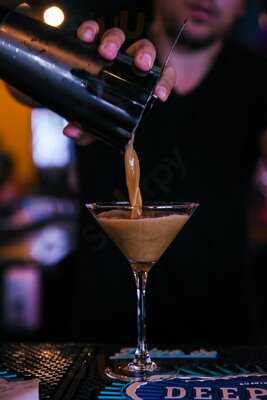 5 Points Diner & Bar