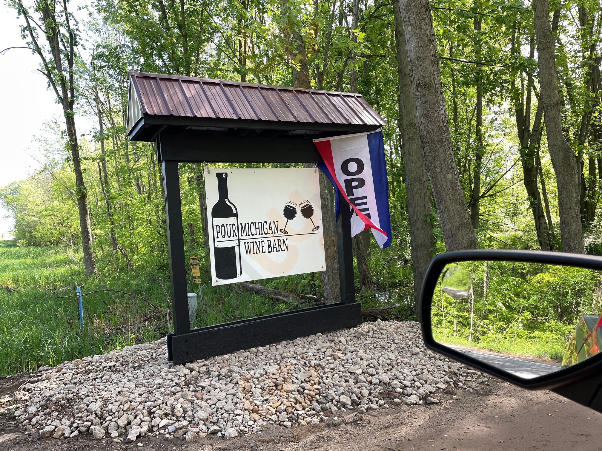 Pour Michigan Wine Barn