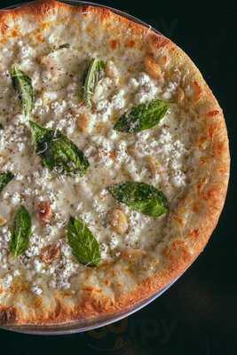 Holmes Pizza And Arcade