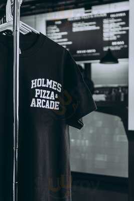 Holmes Pizza And Arcade