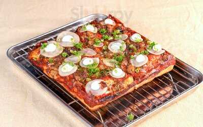 Sunset Squares Pizza And Craft Beer