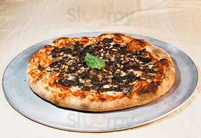 Sunset Squares Pizza And Craft Beer