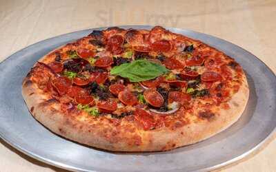 Sunset Squares Pizza And Craft Beer