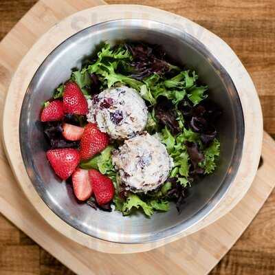 Vinaigrette Salad Kitchen