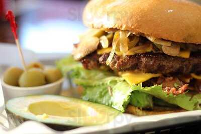 Olive Burger Garland