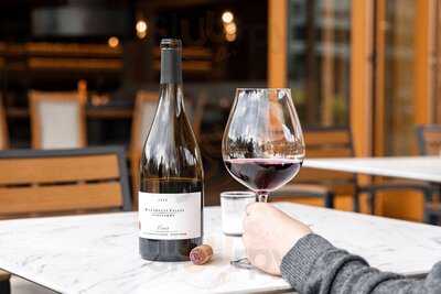 Willamette Valley Vineyards - Lake Oswego