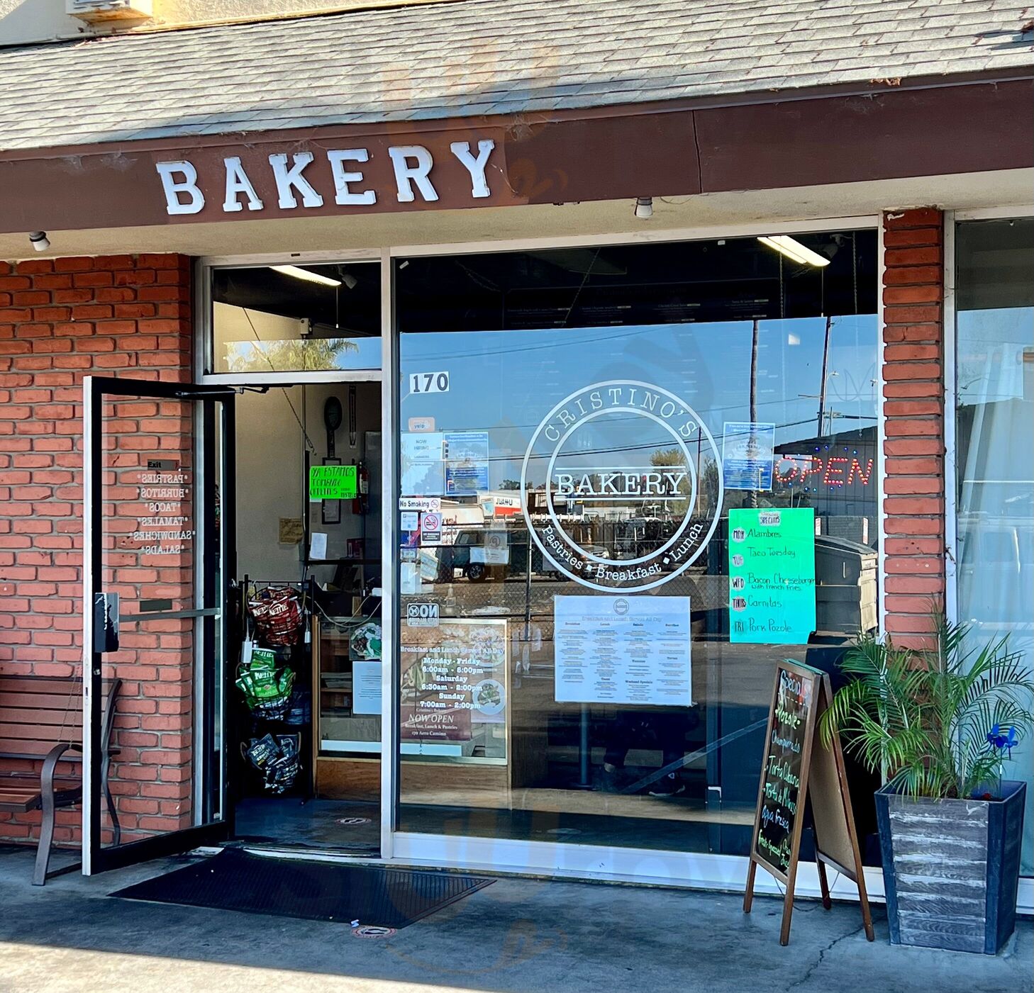 Cristino's Bakery