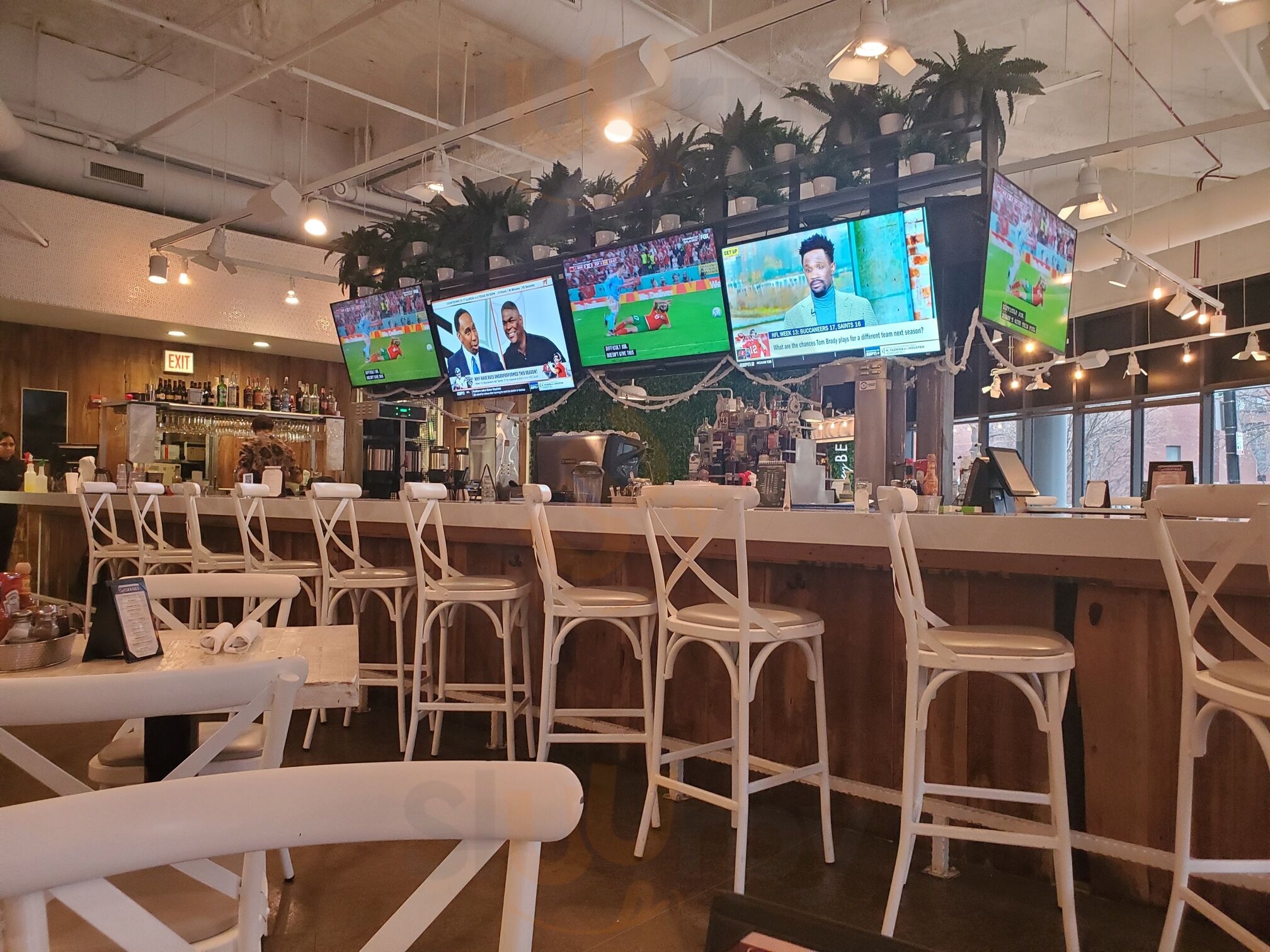 Honey Berry Pancakes And Cafe