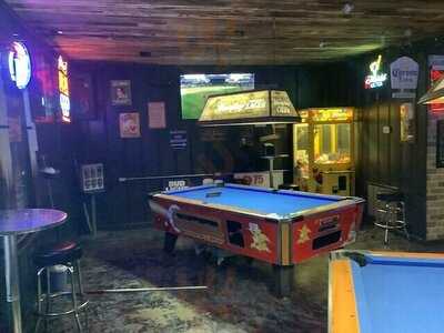 Mickey's Garage Bar & Grill