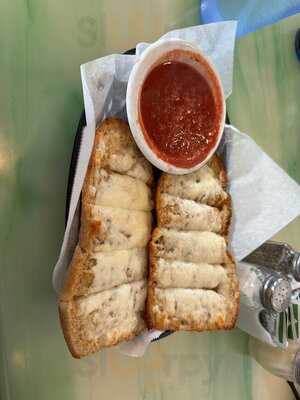 Larson's Pizza Joint