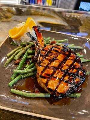 Iron Horse Bar & Grill Lees Summit