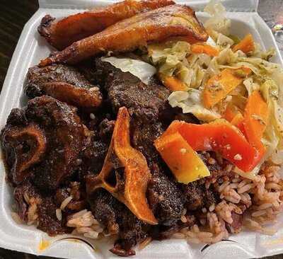 Nyammings Fusion Bistro