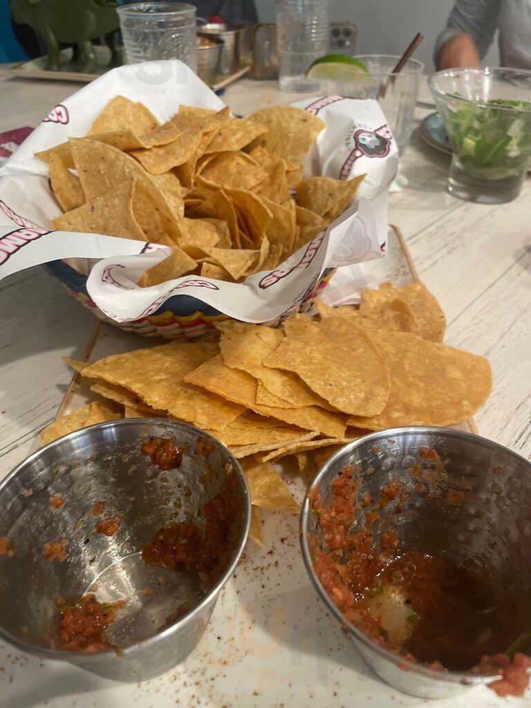 Calaca Mamas Cantina