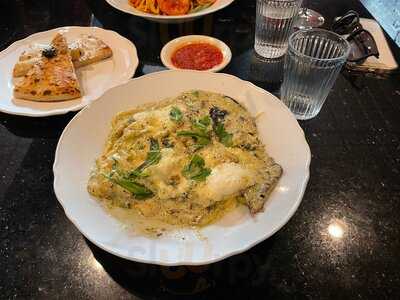 Villa Di Como Ristorante & Farm Distillery