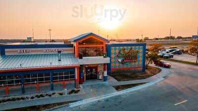 Sickies Garage Burgers & Brews