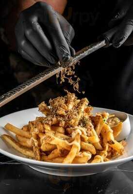 Bungalow Downtown Dining