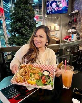 Sin City Seafood Kitchen + Lounge