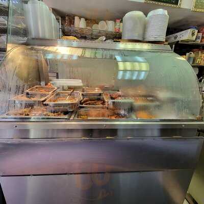 Roma's Deli American & Spanish Food