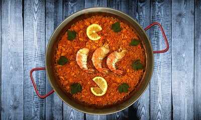 Don Enrique Arroces Tradiconales