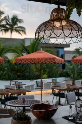 Sipsip Calypso Rum Bar