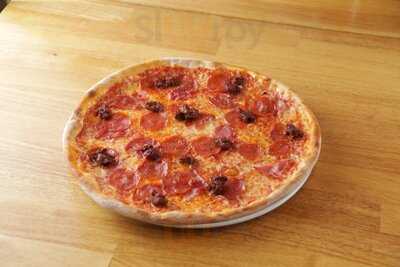 Mister O1 Extraordinary Pizza - Turtle Creek