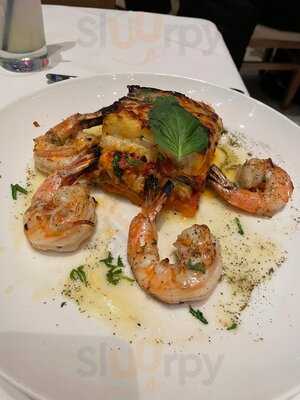 Avra Rockefeller Center