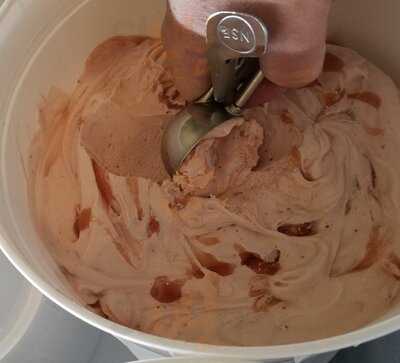 Eastern Sierra Ice Cream Company