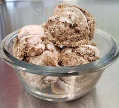 Eastern Sierra Ice Cream Company