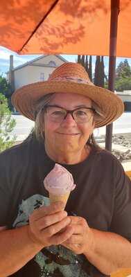 Eastern Sierra Ice Cream Company