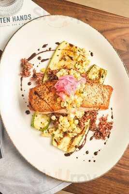 Ten Hands Social Bar And Eatery