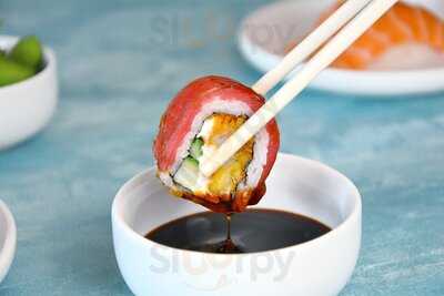 Sushi Mas - Aventura