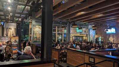 Bj's Restaurant & Brewhouse