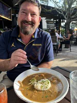 Monday | Restaurant + Bar