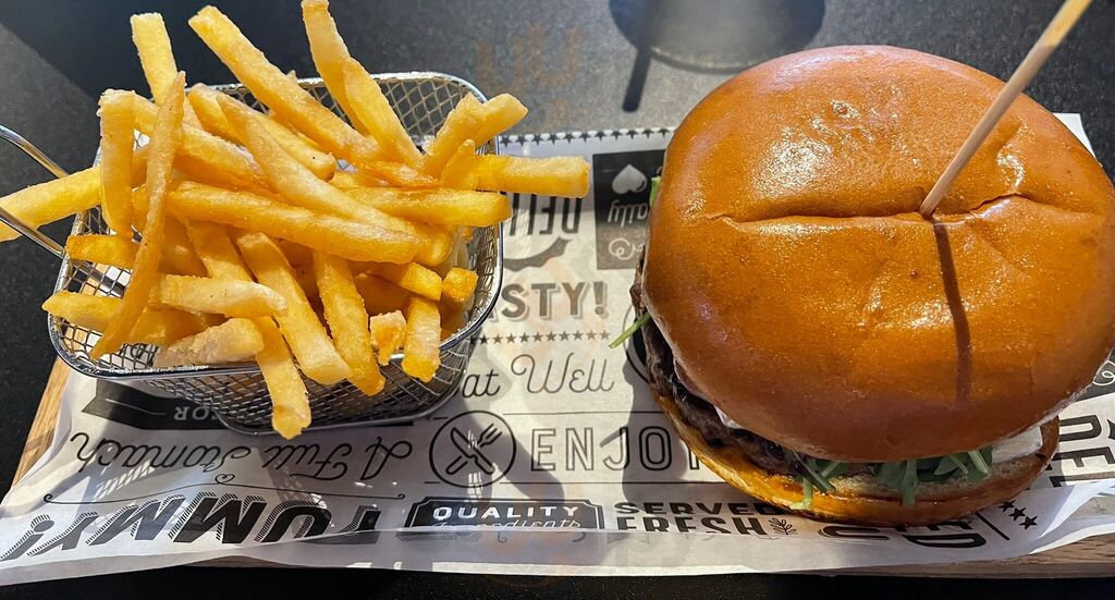 Bro's Burger