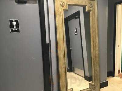 Sznd Kitchen & Cocktails