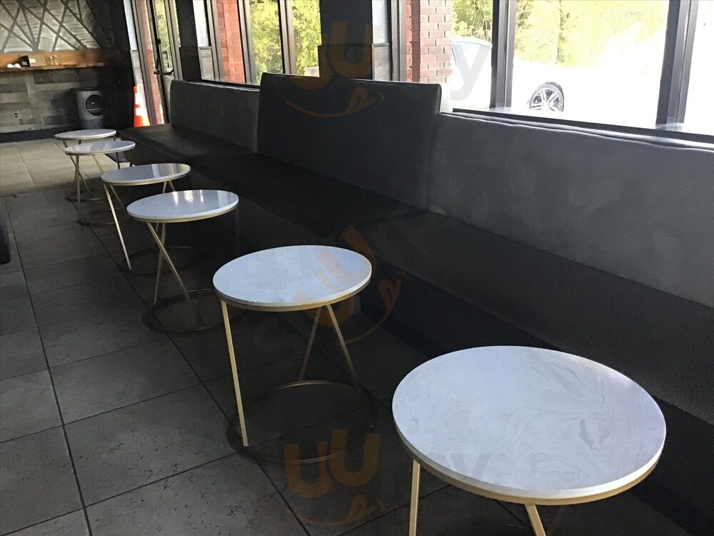 Sznd Kitchen & Cocktails