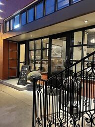 Fox And Crow Bistro