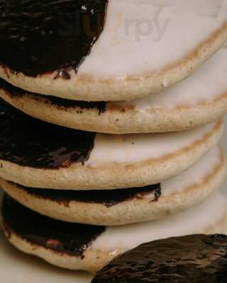 Icarus Sandwich Shop