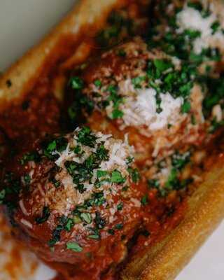 Icarus Sandwich Shop