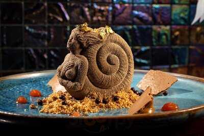 Wet Restaurant & Lounge