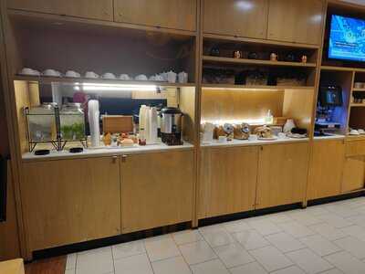 Virgin Atlantic Clubhouse Boston Airport