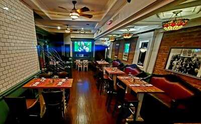 Resolution 39 Bar And Restaurant