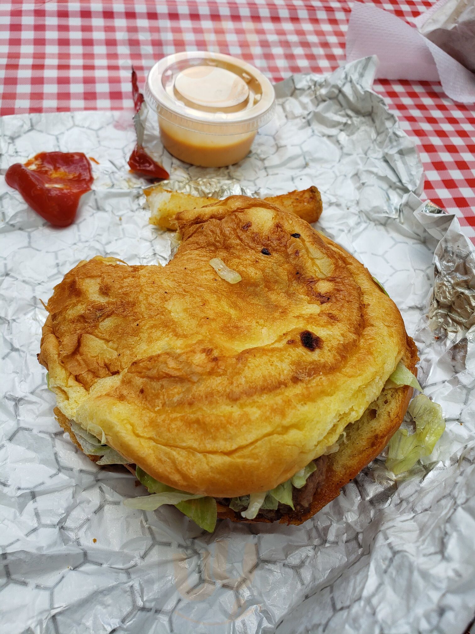 Betty's Burgers Honolulu