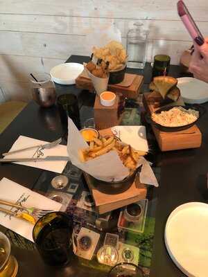 The Bar At Chihuly Garden And Glass