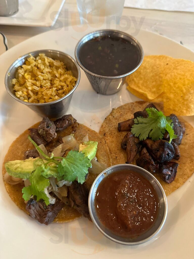 Milpa Tacos Y Tortillas