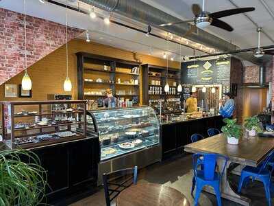 Ana Bandeira Chocolates Cafe