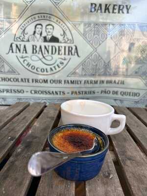 Ana Bandeira Chocolates Cafe